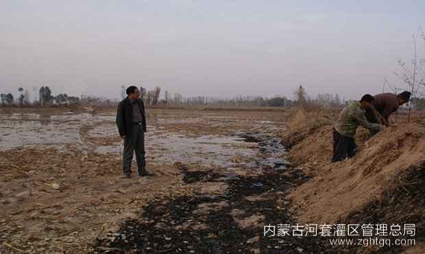 督促渠道早放口 加大流量快引水_副本.jpg