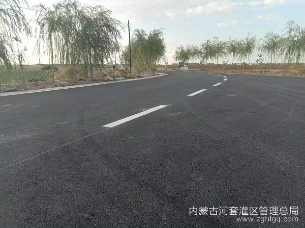 五所简讯13期图片1.jpg