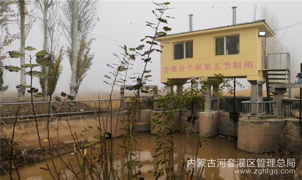 4c5ef00c5634e3cf3b2c70298f4dffe_副本.jpg