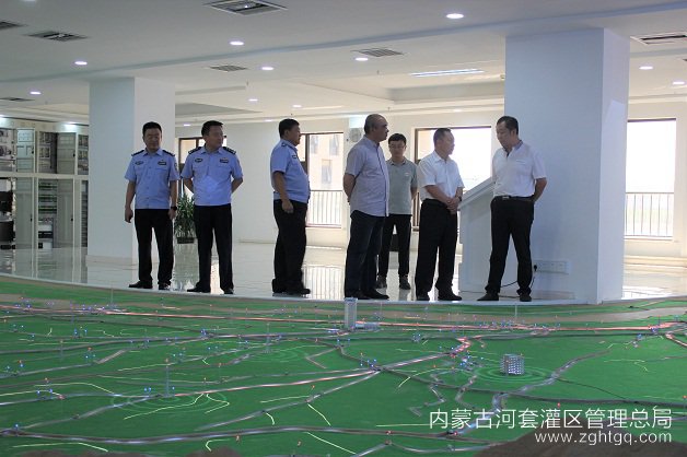 河灌总局郭玉根书记介绍河套灌区水量调度中心运行工作.JPG