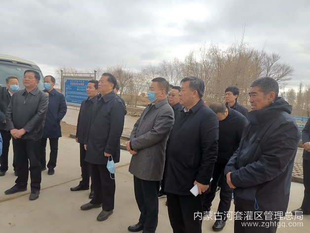 调研义和干渠节水改造工程.jpg