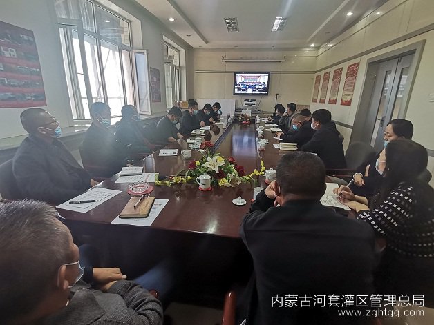 乌梁素海.jpg