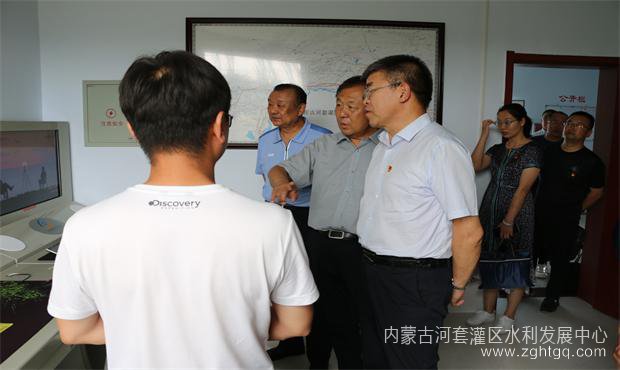 南边渠供水所调研003.jpg