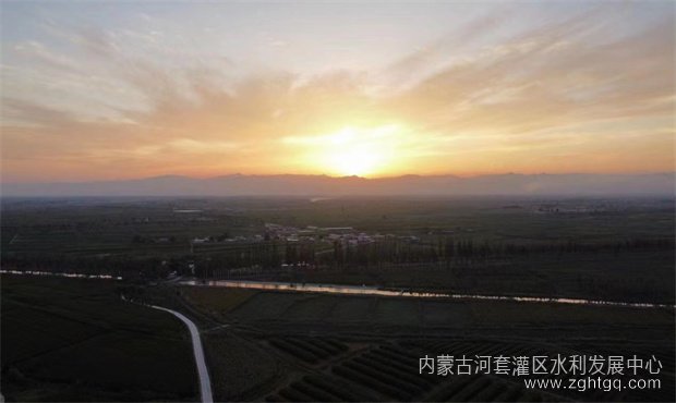 005b1a8c62dfa85e2128f68d66abbdc_副本.jpg