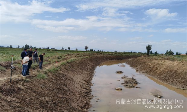 44f4a39ad35e4a22eabbd944969ec3f_副本.jpg