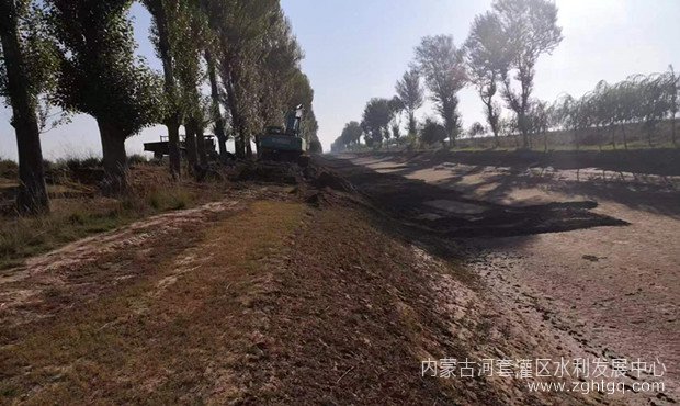 干渠摘要清淤，_副本.jpg