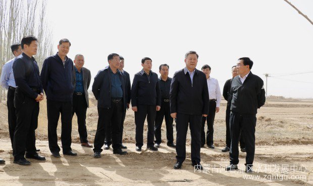 李书记调研3.jpg