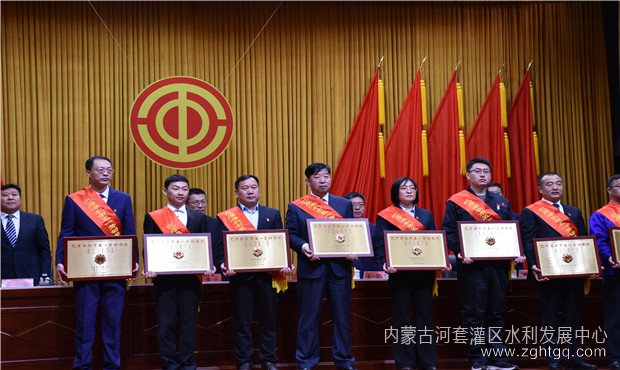 五一劳动奖状 (1).jpg