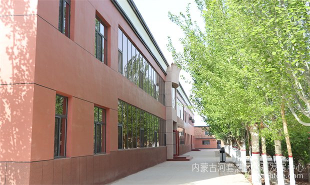 d72a32071118eadf156f0f308a65d2d_副本.jpg