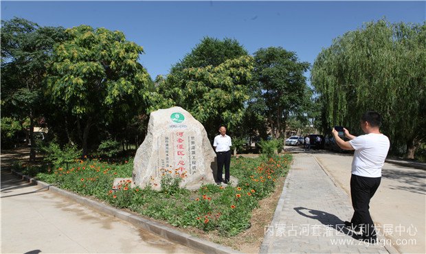 七一活动6.jpg