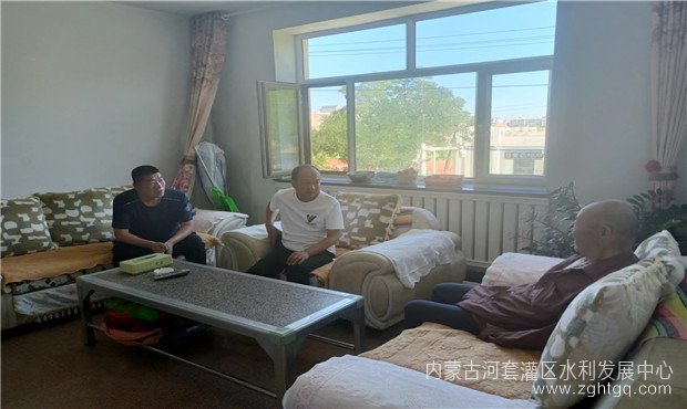 四所慰问02.jpg