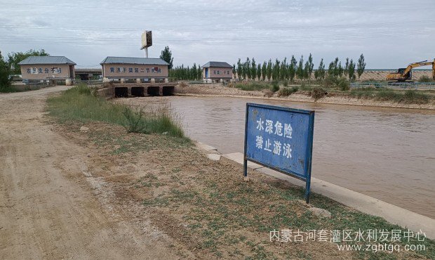 a41a053111e921ca35cff45577c6d62.jpg