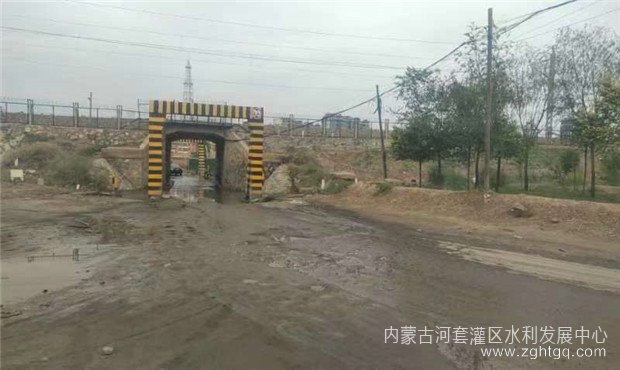 五所排积水04.jpg