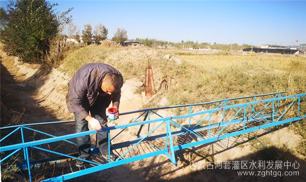02bdfc6bd2f52d0ee12124e07dee79b_副本.jpg