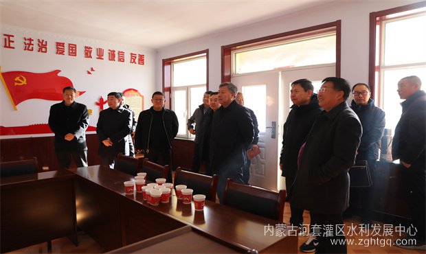 李书记调研02.jpg