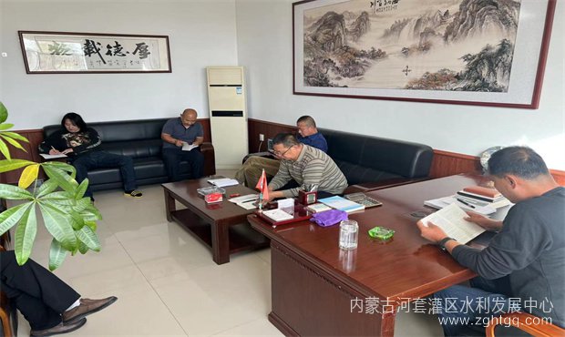 八排读书02.jpg