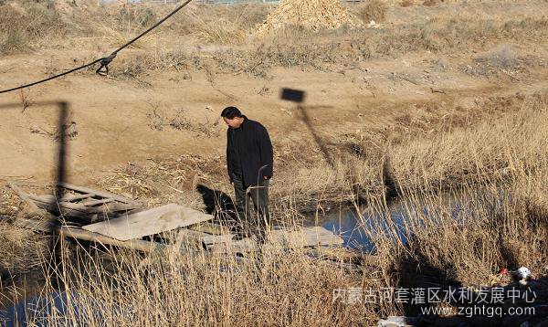 图片 1(1).jpg