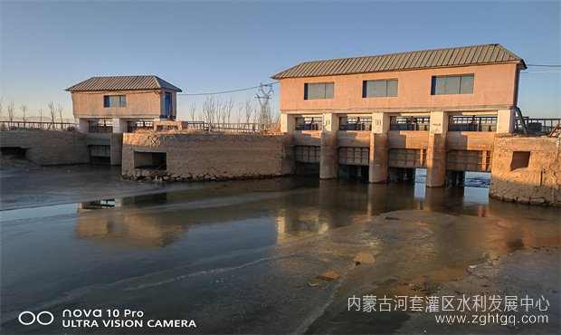 b2e1eb0f33d10ca2e815c3d7e59bd52_副本.jpg