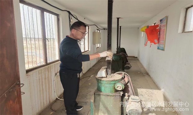 长塔春灌准备02.jpg