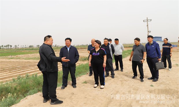 张主任01.jpg