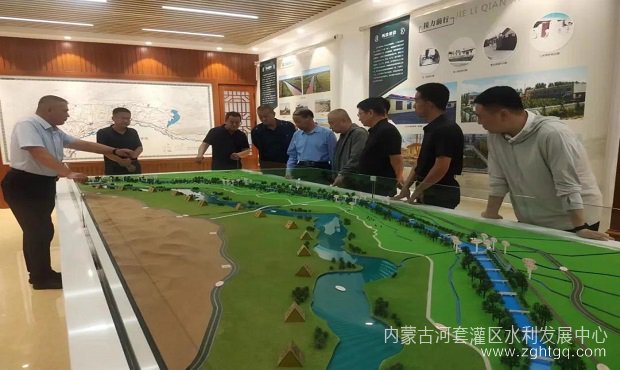 内蒙古自治区防汛抗旱指挥部对河套灌区总干渠进行汛前工作检查