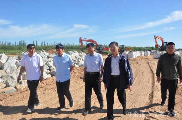 张国卿到磴口县调研指导防汛工作