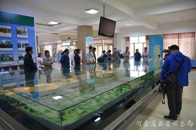“因河而美—美丽灌区”纪念改革开放40周年黄河流域灌区大型采访活动在巴彦淖尔启动
