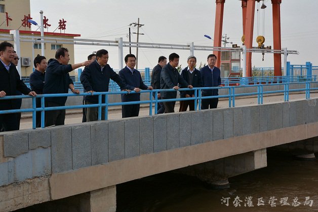 全国人大矫勇委员调研乌梁素海