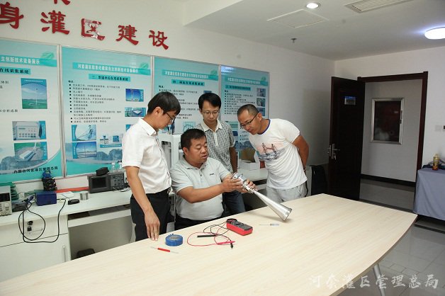 我们努力拼搏、奉献无悔青春