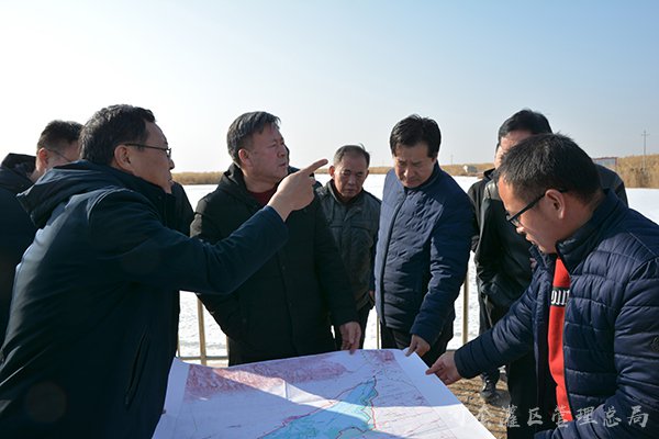 河灌总局开展乌梁素海综合治理工程现场调研