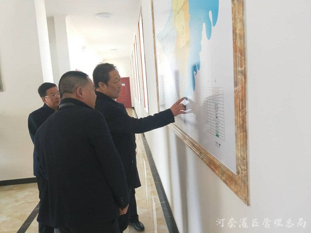 河灌总局党委书记郭玉根一行深入乌拉特灌域管理局调研督查工作