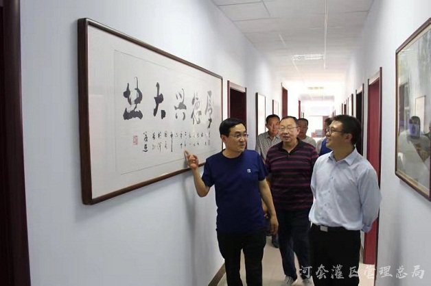 河灌总局副局长黄权中深入解放闸灌域调研工作