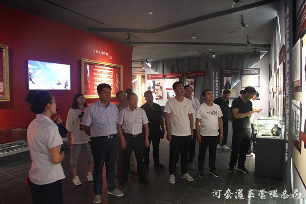 大发公管理所开展参观红色教育基地重温入党誓词主题党日活动